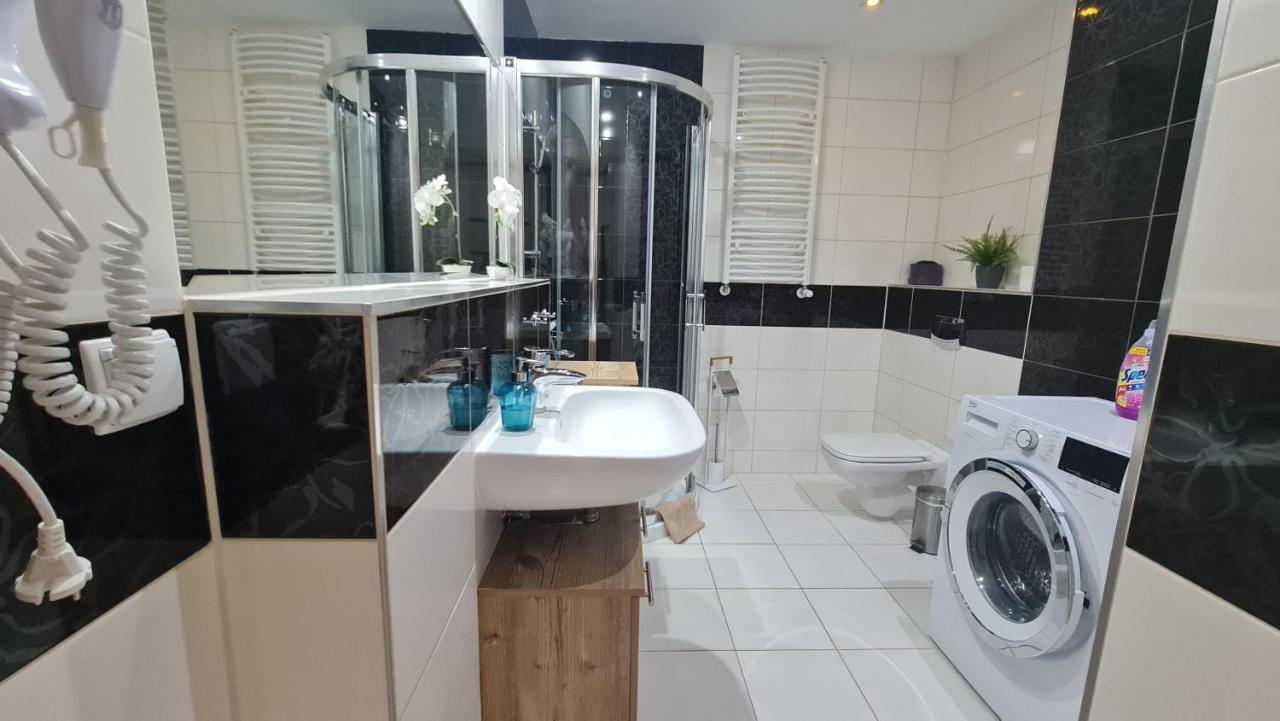 Apartment Pegaz & Aqua Marina Swinoujscie Ngoại thất bức ảnh