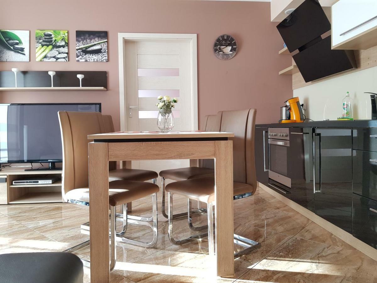Apartment Pegaz & Aqua Marina Swinoujscie Ngoại thất bức ảnh